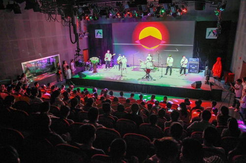 新昌融媒艺术文化活动交流中心火爆招生中 点击开启孩子闪亮艺术之路