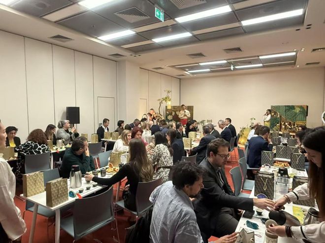 茶香四溢,文化共融--中国茶道文化走进希腊国家电网