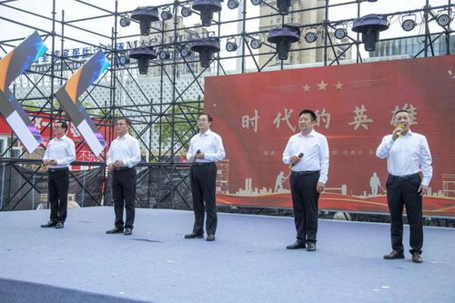 新城控股宝应吾悦广场举行城区文艺团队节目展演暨专家辅导活动